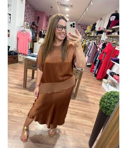 Blusa Lele camel 