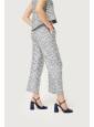 Pantalon con estampado floral 