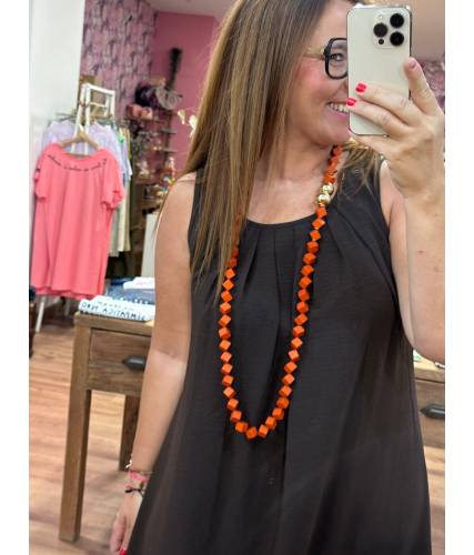 Collar cubitos naranja