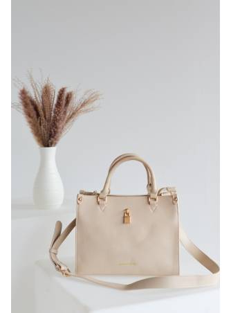 Bolso mano candado beige