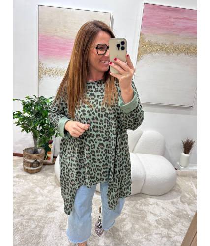 Blusa Dori verde animal print