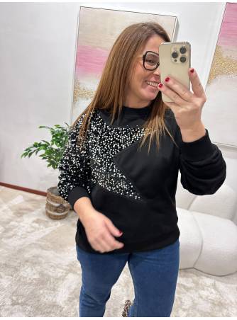 Sudadera estrella lentejuelas negra